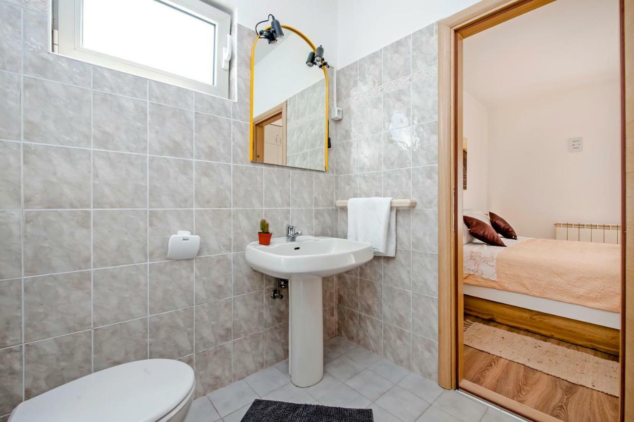 Rooms Mariana Ρόβινι Εξωτερικό φωτογραφία