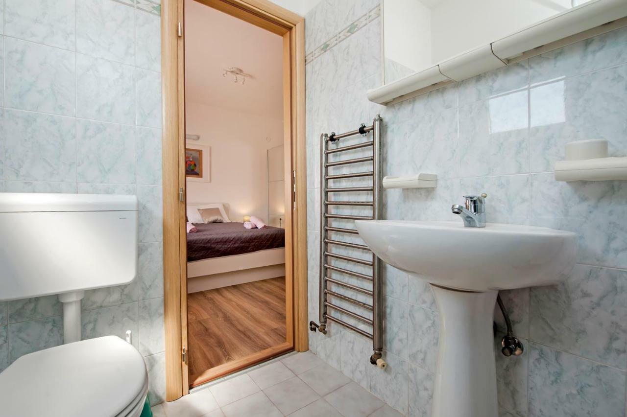 Rooms Mariana Ρόβινι Εξωτερικό φωτογραφία